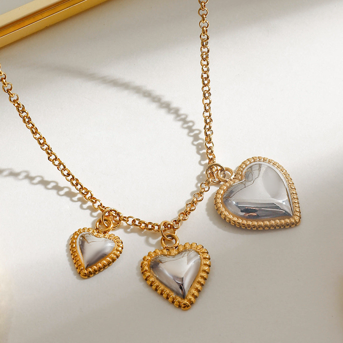 Stainless Steel Gold And Silver Color-Blocked Threaded Heart Pendant Necklace For Women