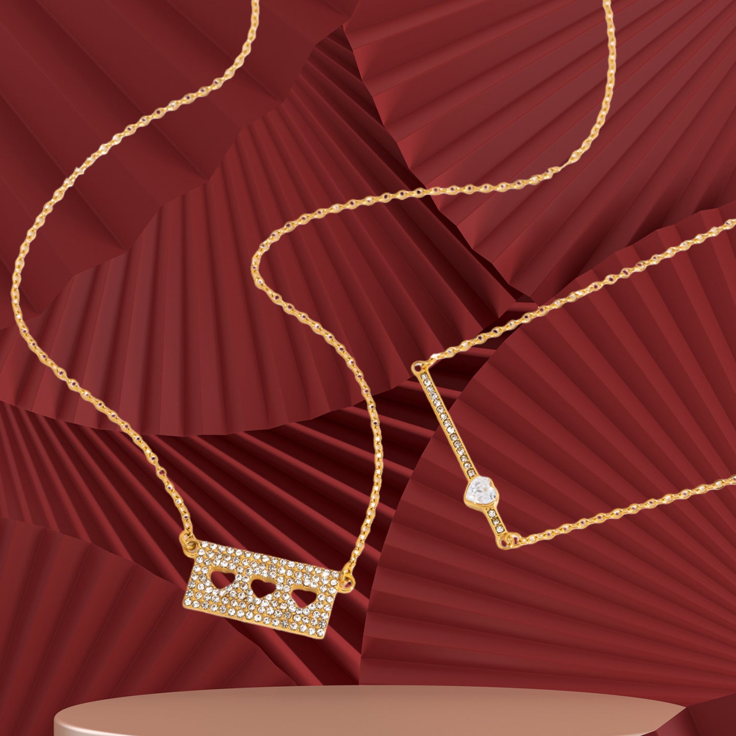 Sweet-style 18K Gold Stainless Steel Zircon Heart Necklace Simple Yet Luxurious