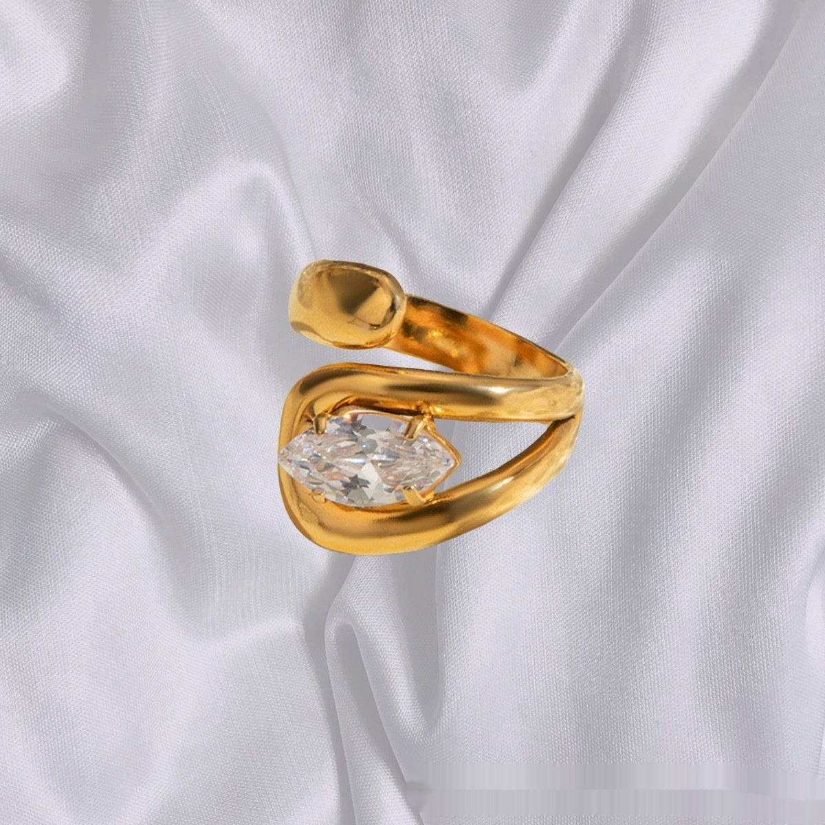 European And American Stainless Steel Diamond Ring Sense Special Interest Light Luxury