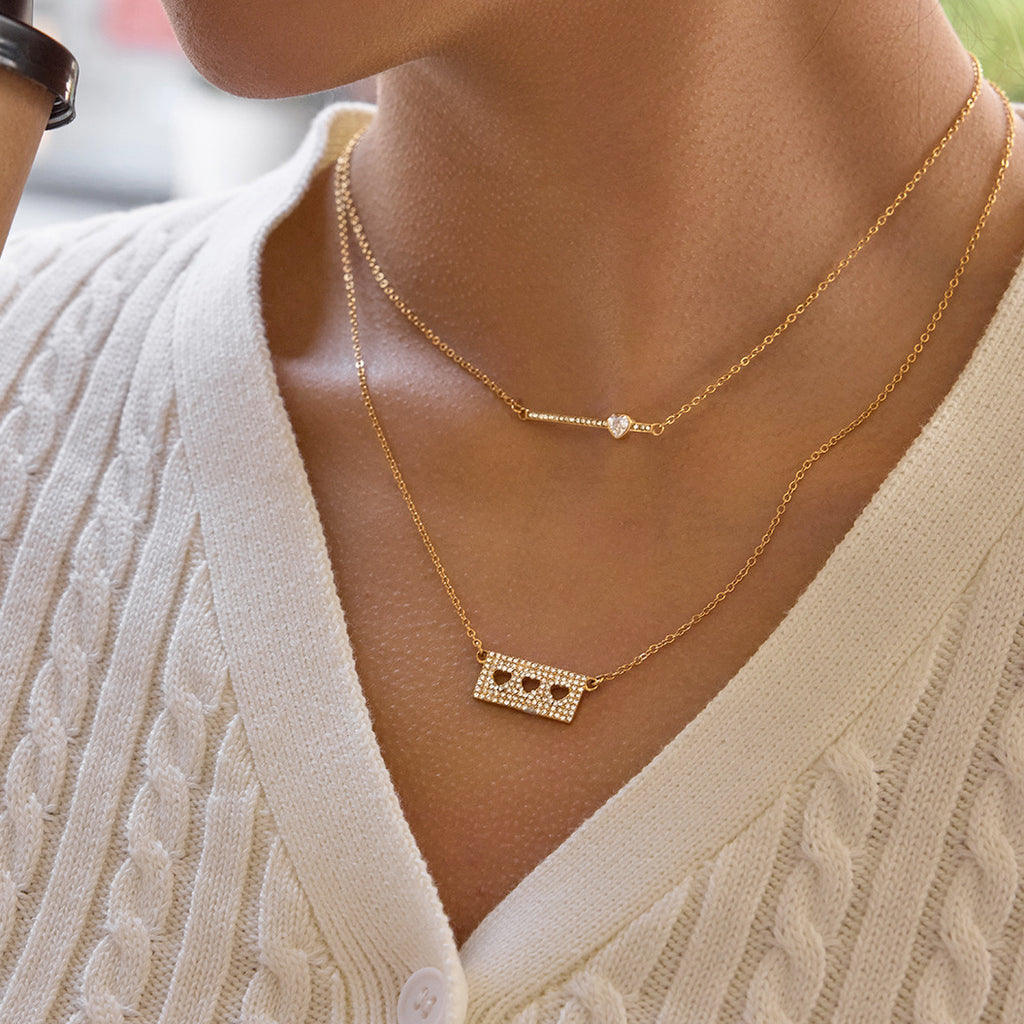 Sweet-style 18K Gold Stainless Steel Zircon Heart Necklace Simple Yet Luxurious