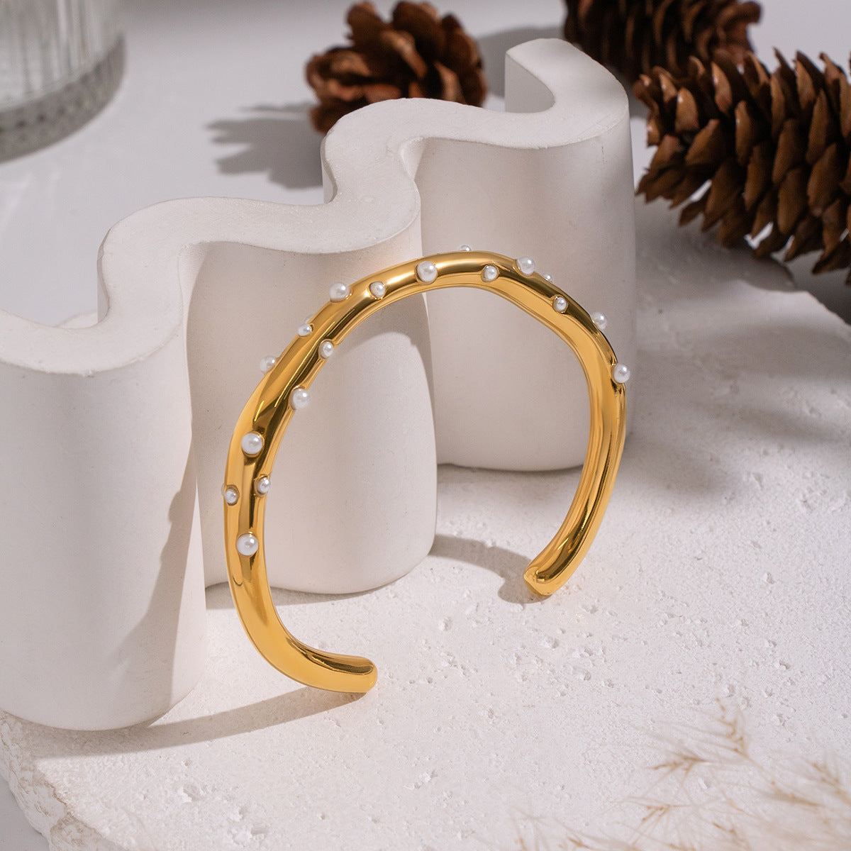 Simple-designed Pearl-like Glossy Open Bracelet