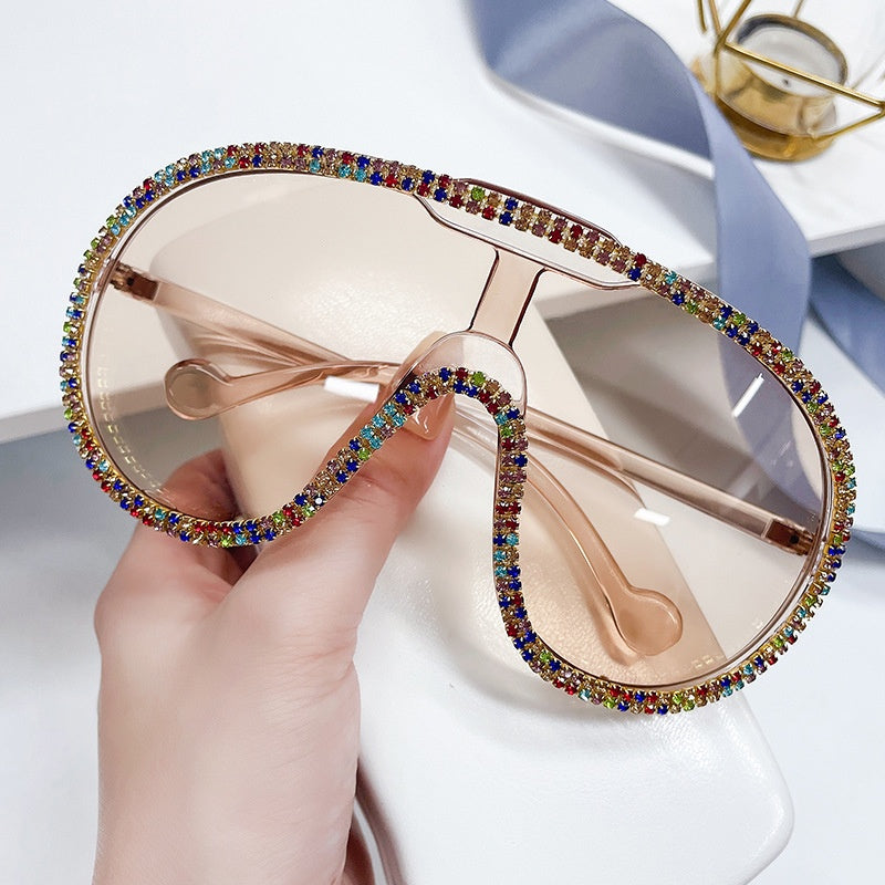 Diamond-embedded Sunglasses